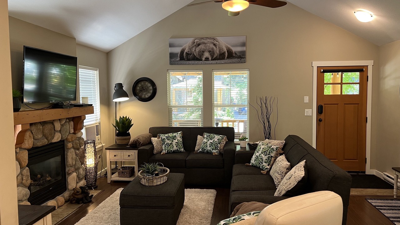 Photo of Livingroom in Lindell Beach