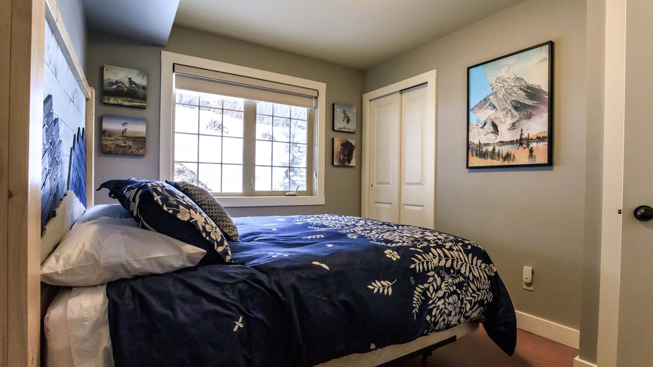 Photo of Bedroom in Golden
