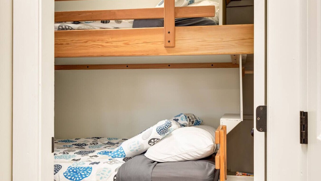 Photo of Bedroom in Golden
