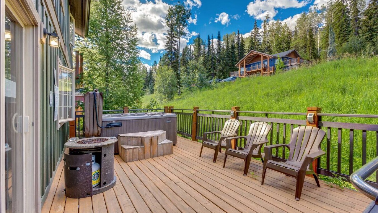 Photo of Patio Balcony in Golden