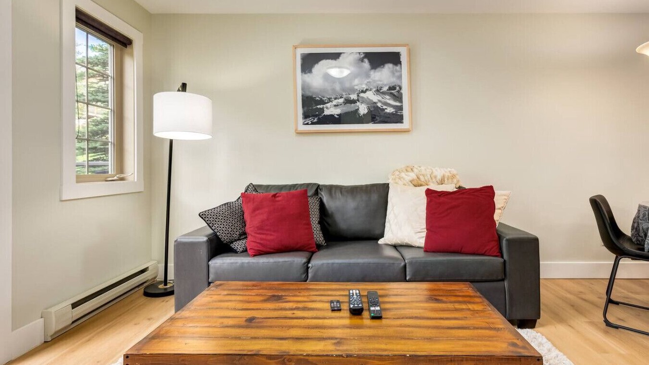 Photo of Livingroom in Golden