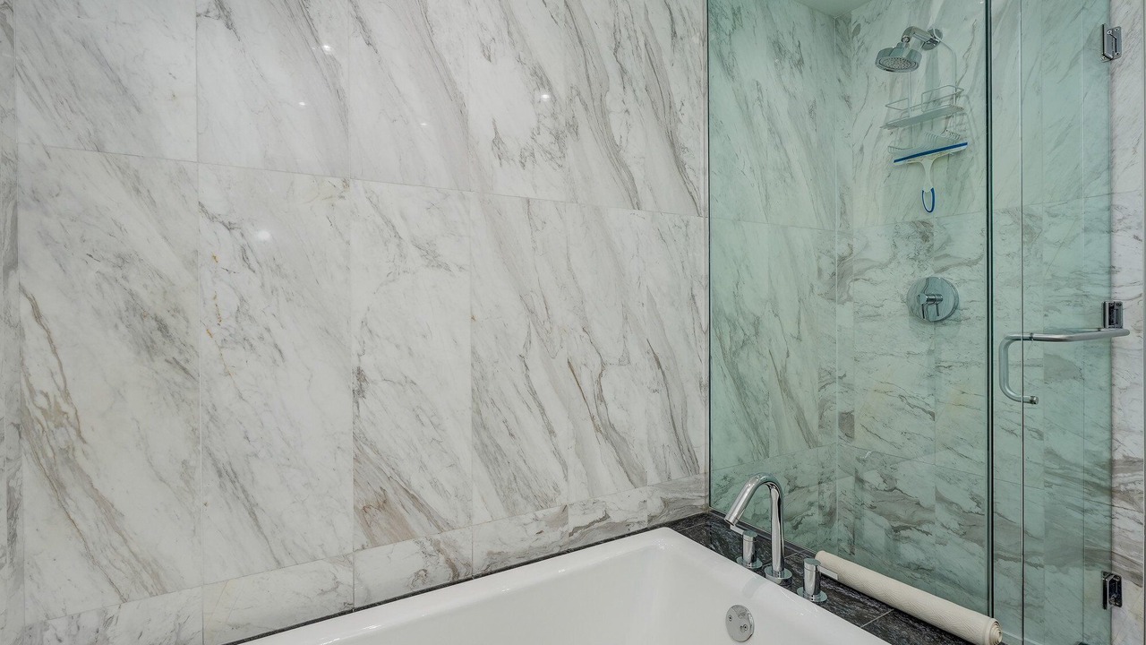 Photo of Bathroom in Inner Harbour