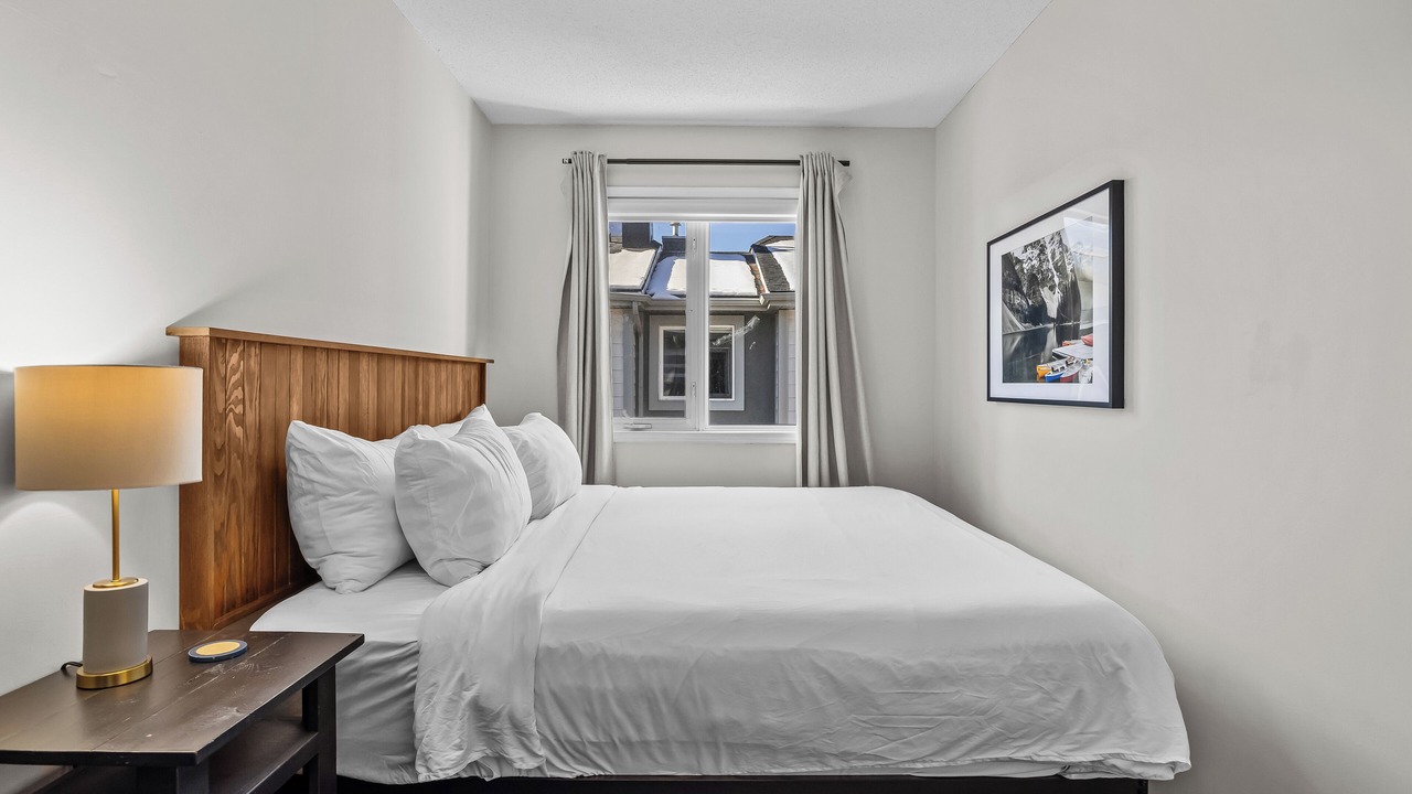 Photo of Bedroom in Canmore