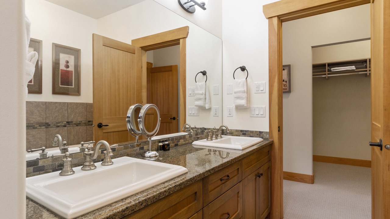 Photo of Bathroom in Blind Bay