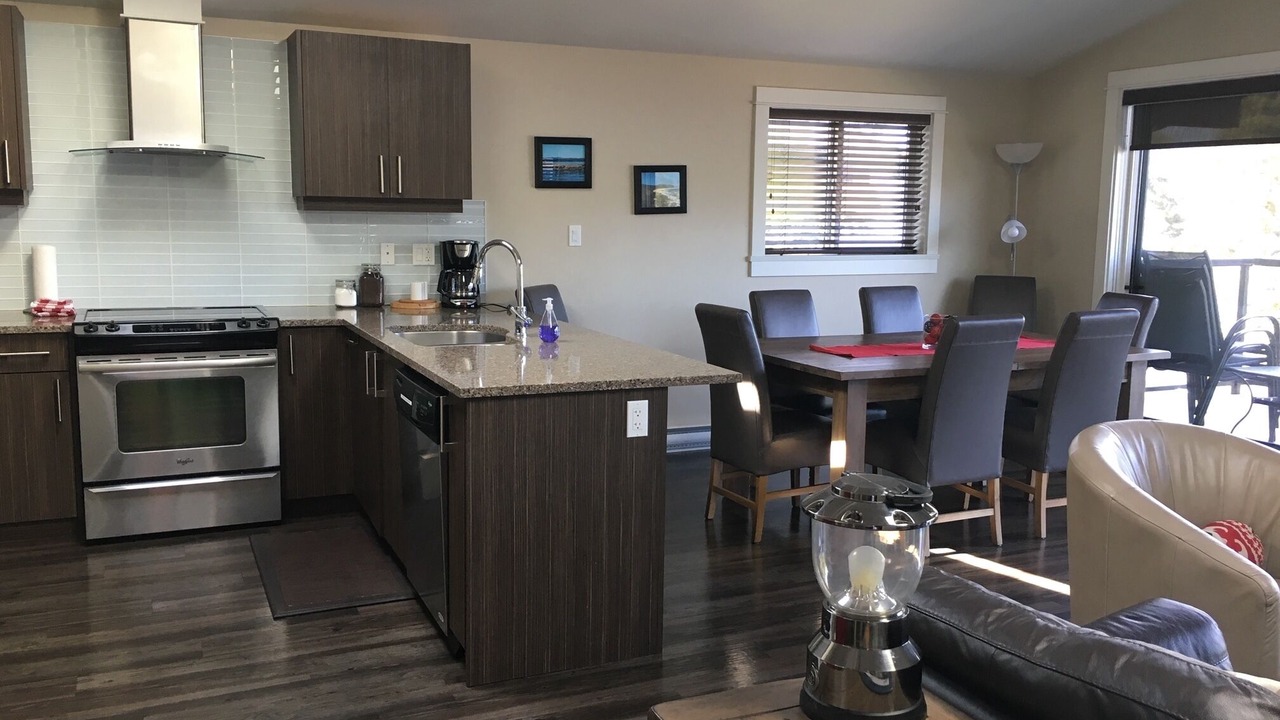 Photo of Kitchen in Port Renfrew