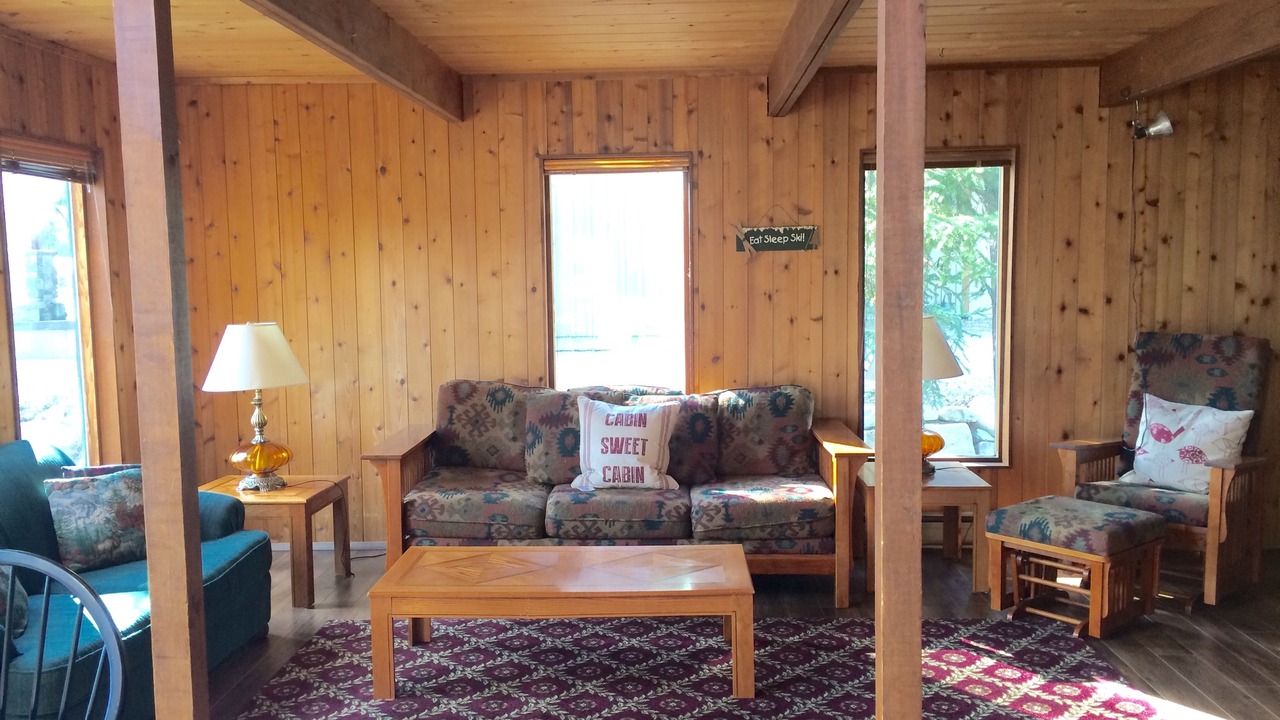 Photo of Bedroom in Apex Mountain