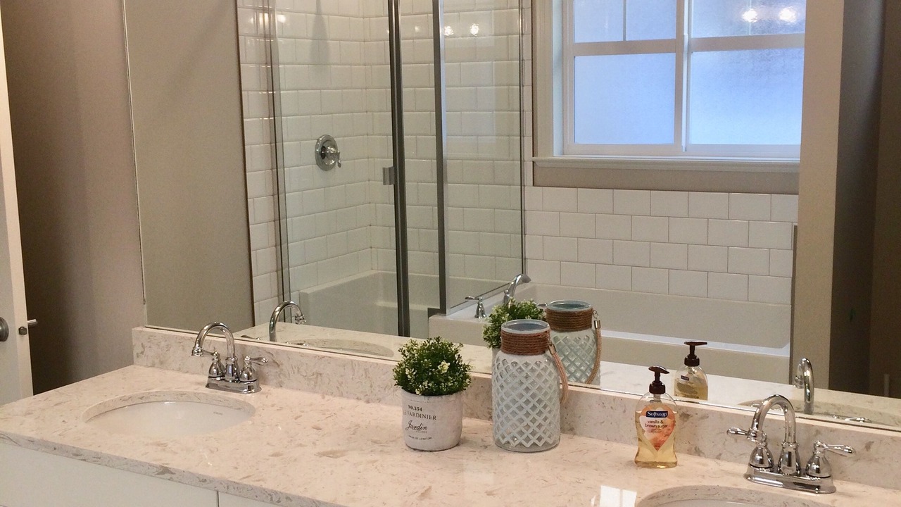 Photo of Bathroom in Osoyoos