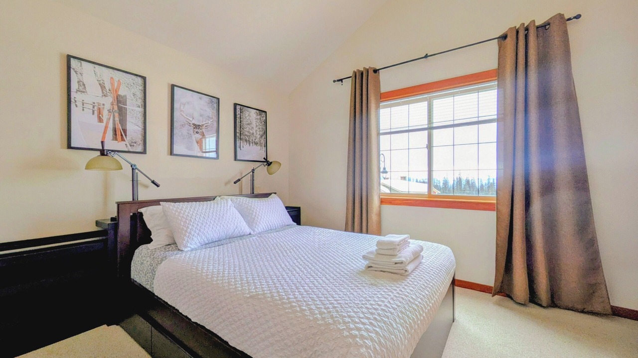 Photo of Bedroom in Big White Ski Resort