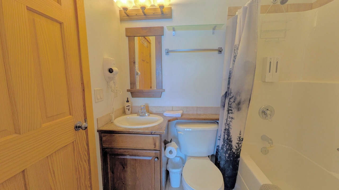 Photo of Bathroom in Big White Ski Resort