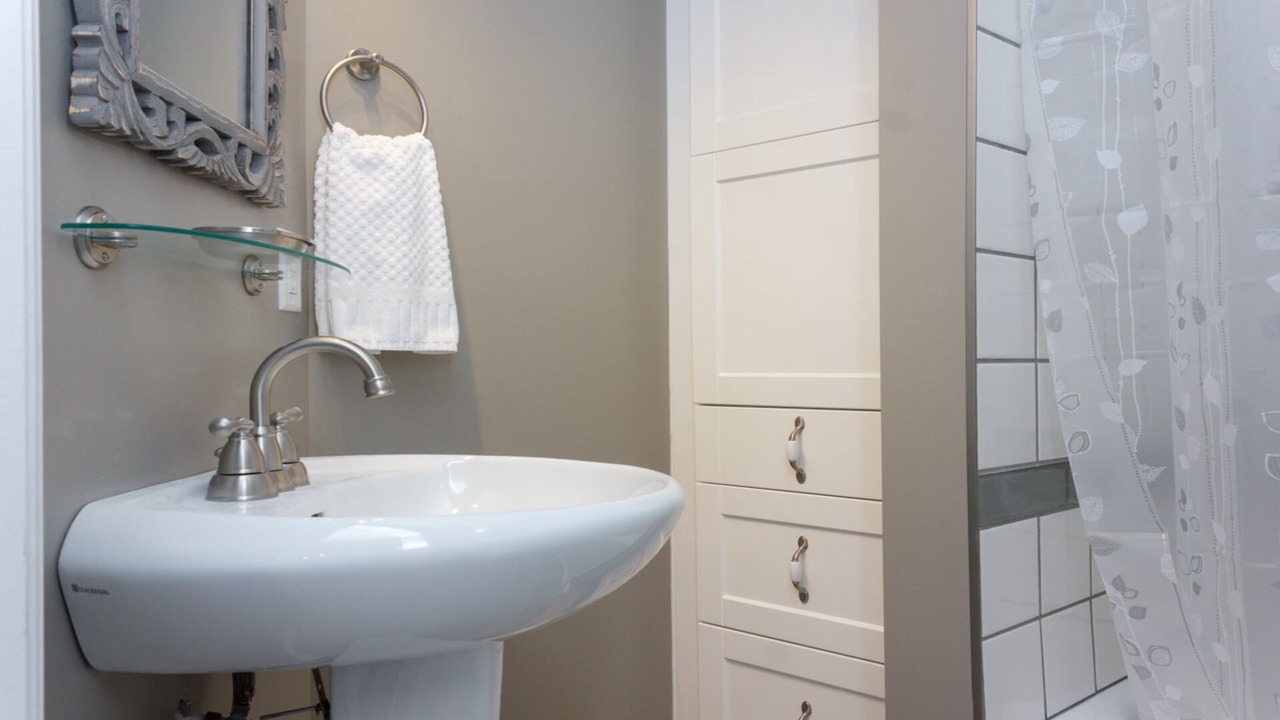 Photo of Bathroom in North Saanich