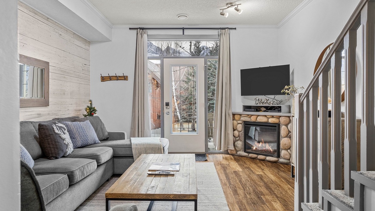 Photo of Livingroom in Canmore