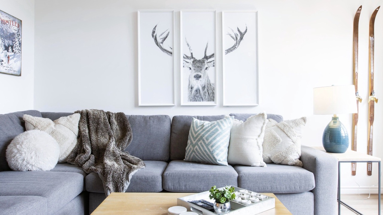 Photo of Livingroom in Upper Village