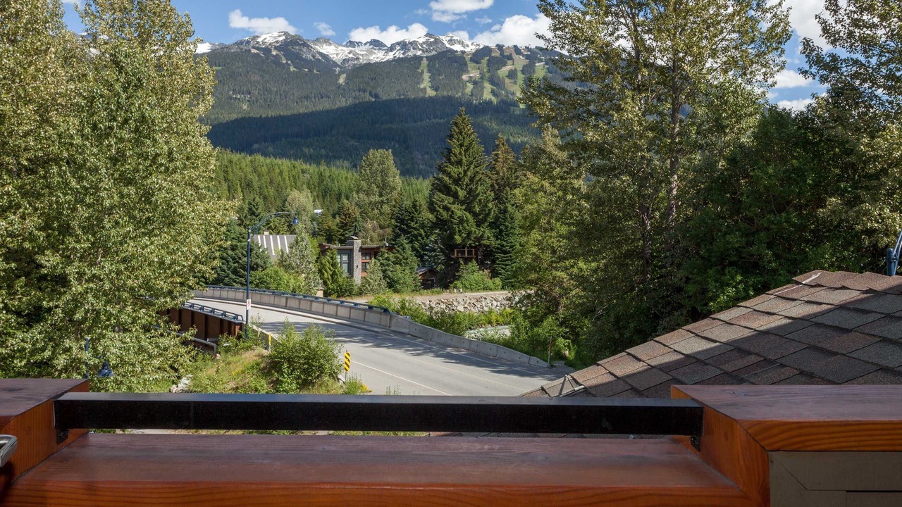 Photo of Patio Balcony in Whistler