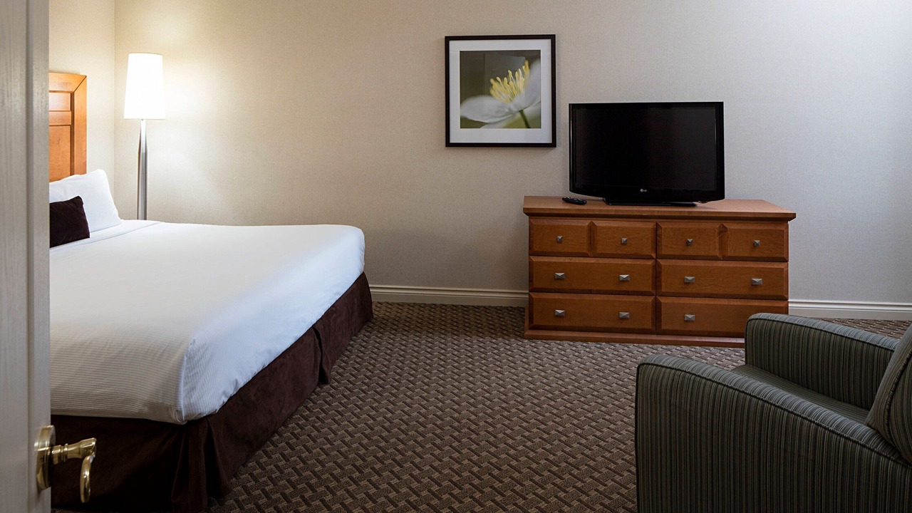 Photo of Bedroom in Kelowna Central Business District