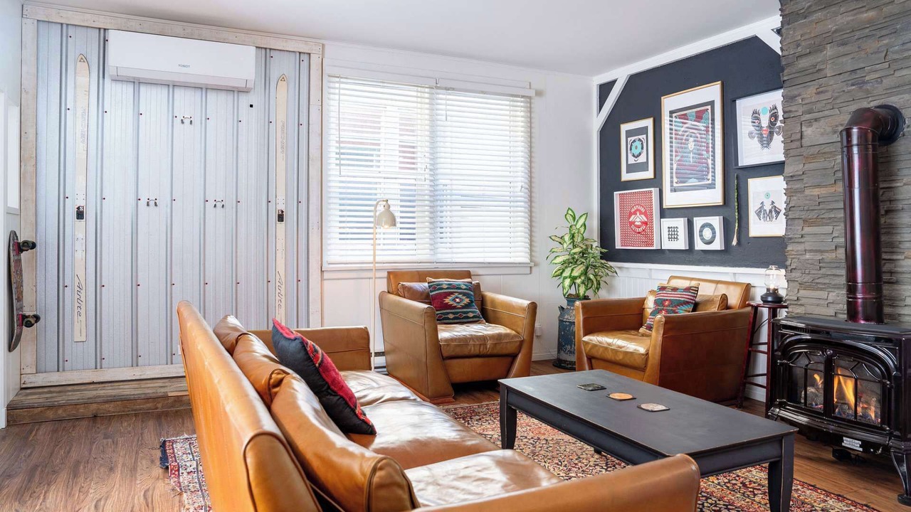 Photo of Livingroom in Revelstoke