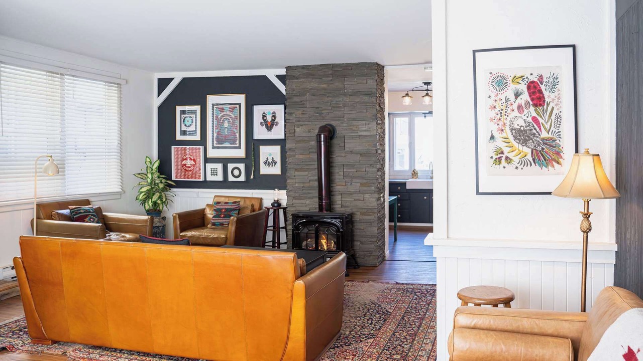 Photo of Livingroom in Revelstoke