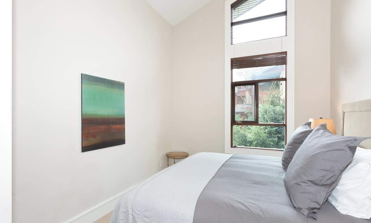 Photo of Bedroom in Whistler