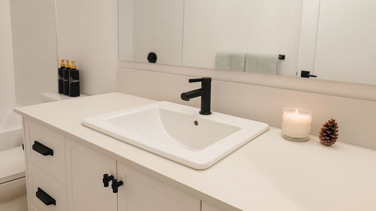 Photo of Bathroom in Willoughby