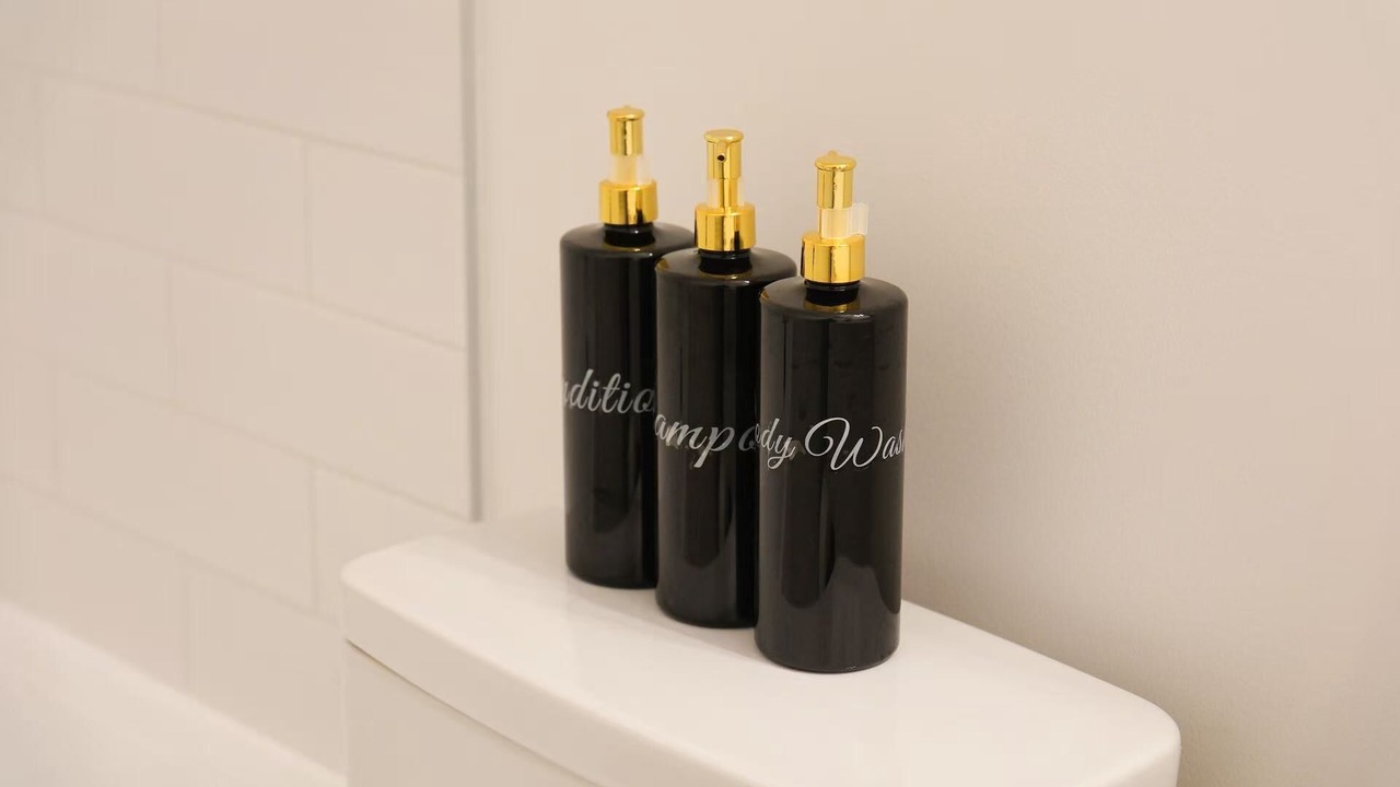 Photo of Bathroom in Willoughby
