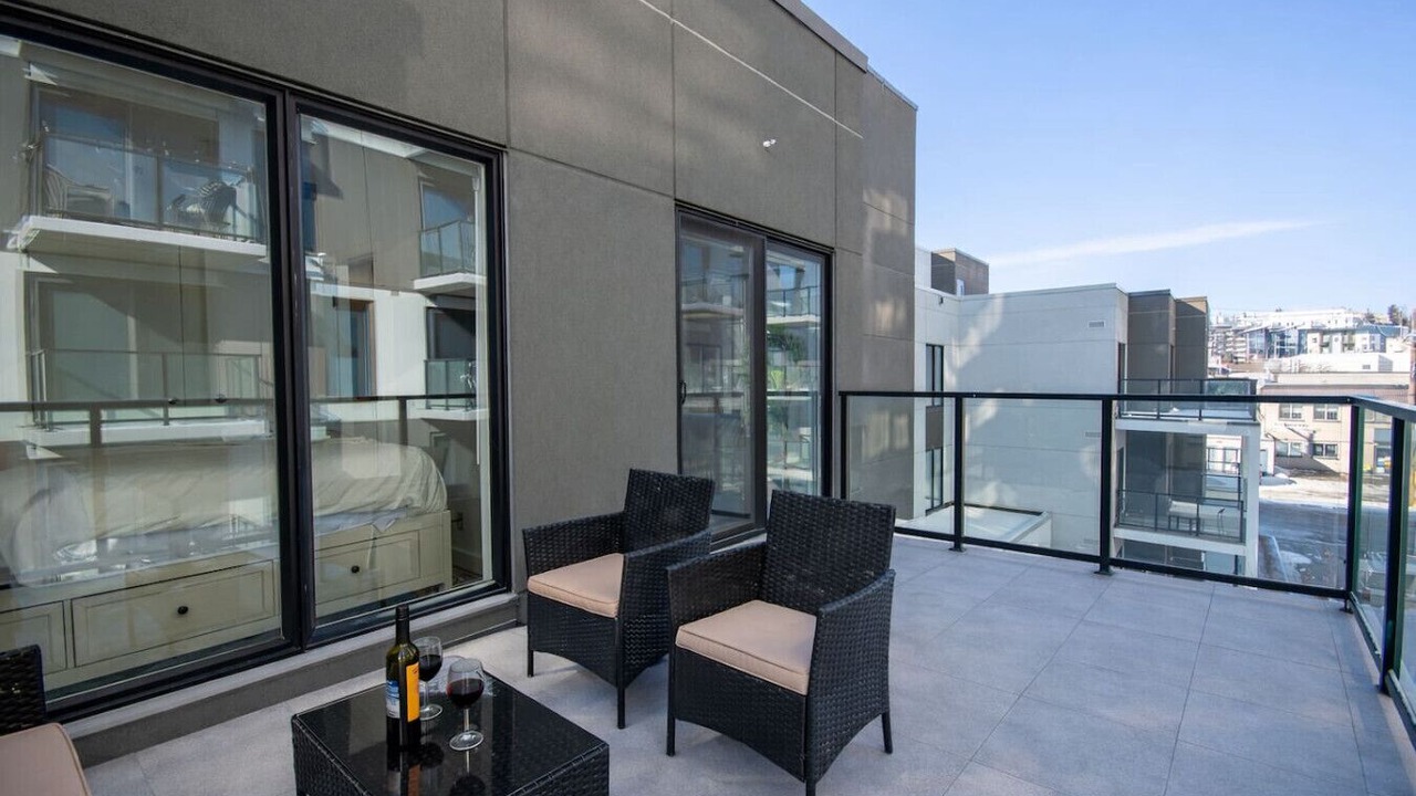 Photo of Patio Balcony in Crescent Heights