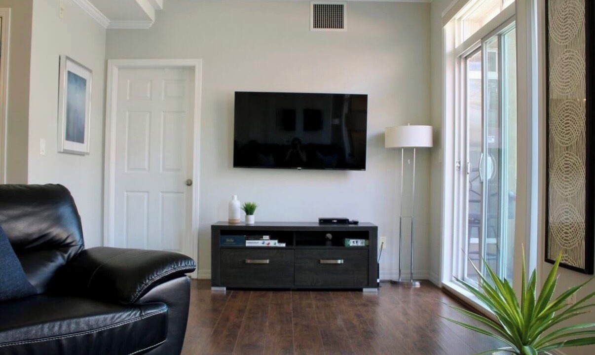 Photo of Livingroom in North End