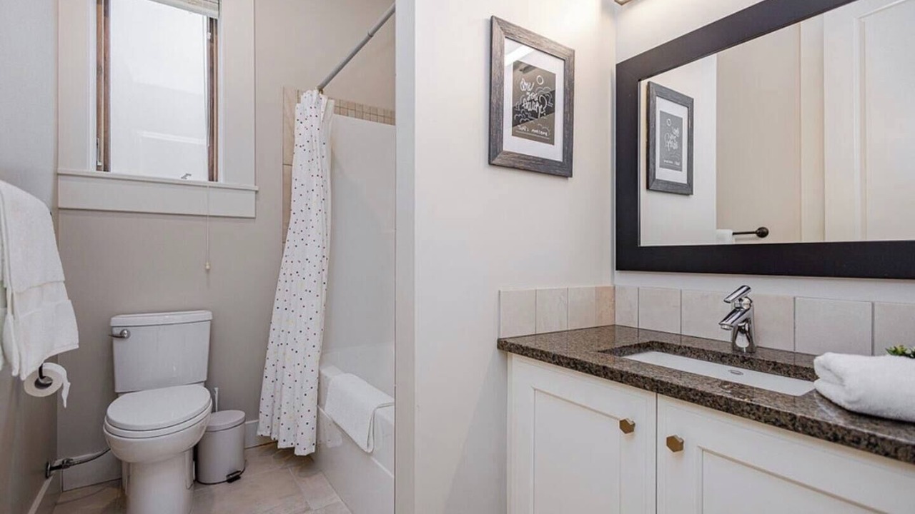 Photo of Bathroom in Southwest Mission