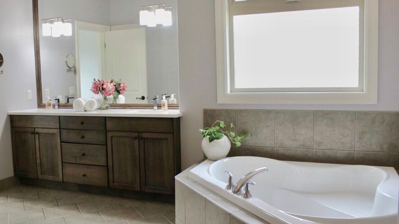 Photo of Bathroom in Black Mountain