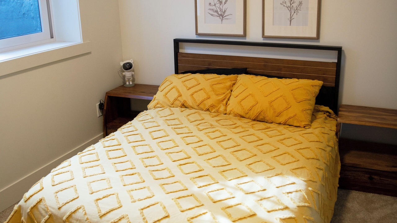 Photo of Bedroom in Foothills