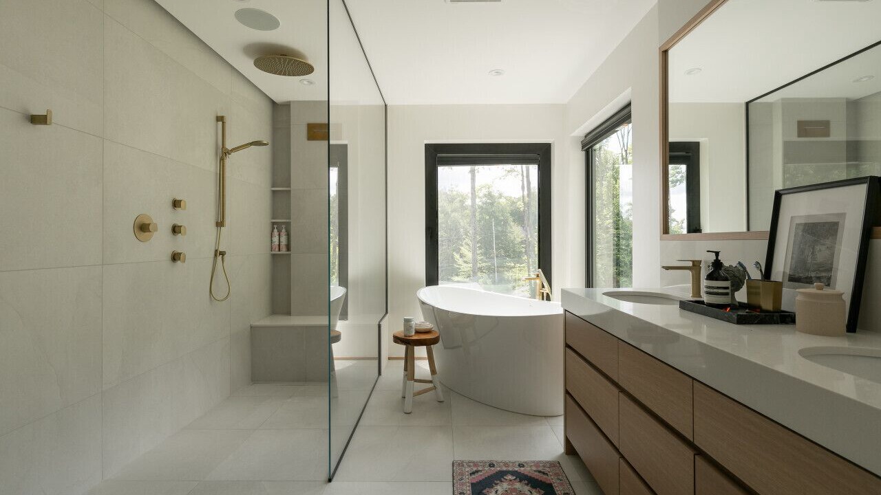 Photo of Bathroom in Morin Heights