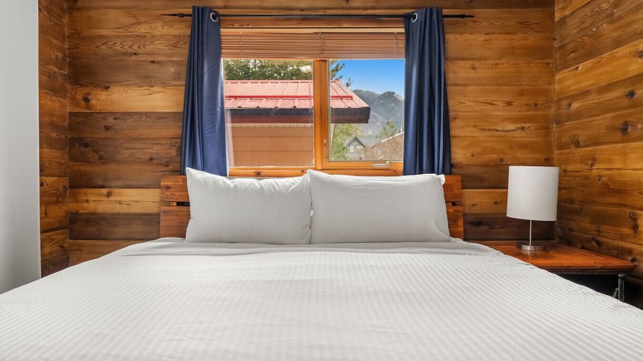 Photo of Bedroom in East Kootenay