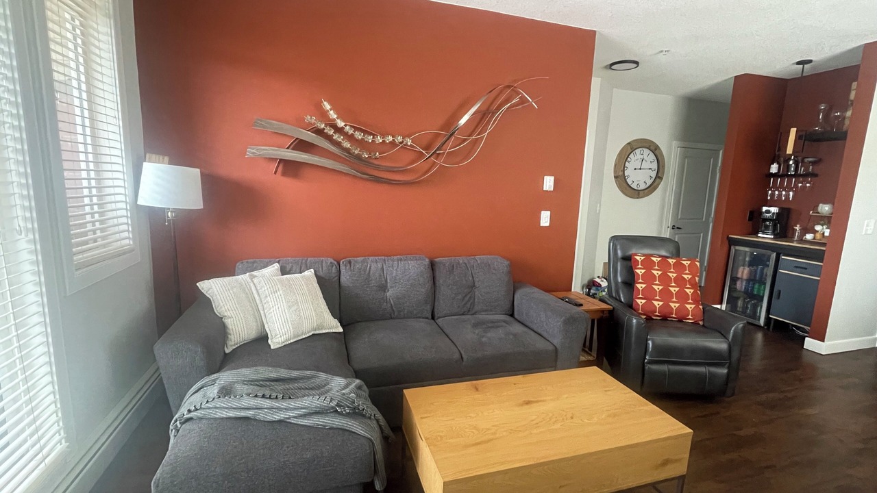 Photo of Livingroom in Calgary