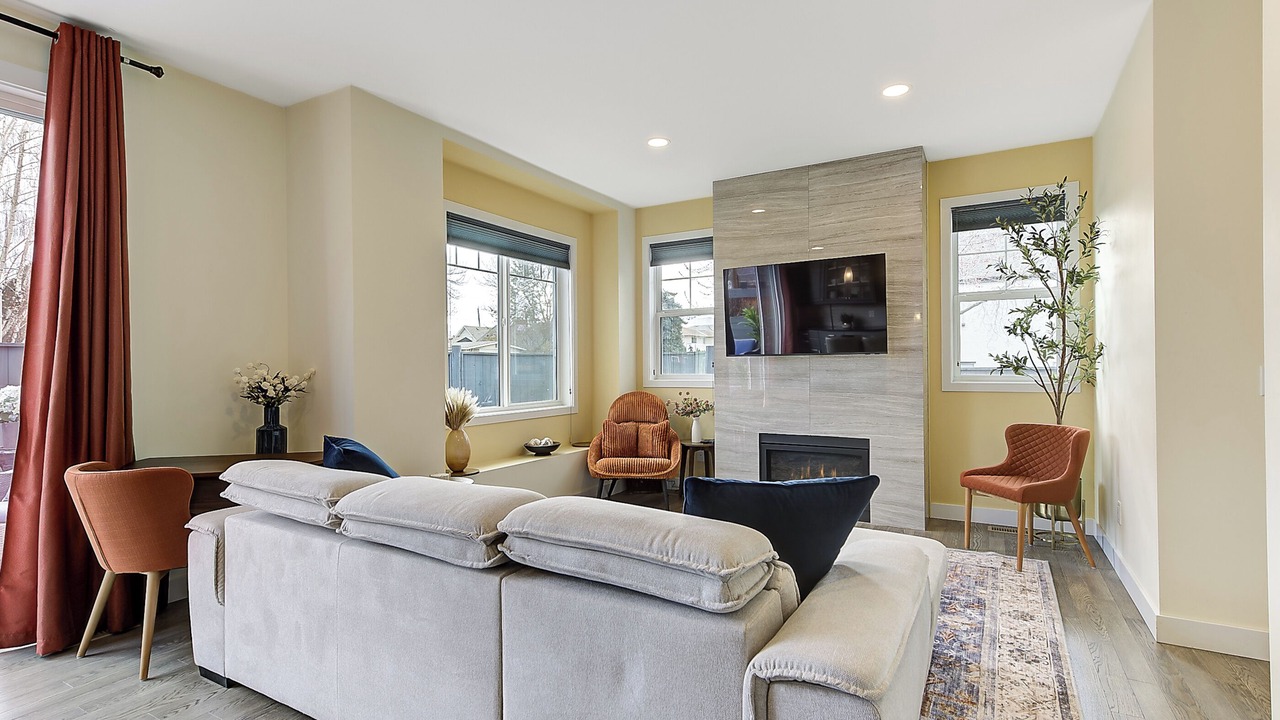 Photo of Livingroom in North End