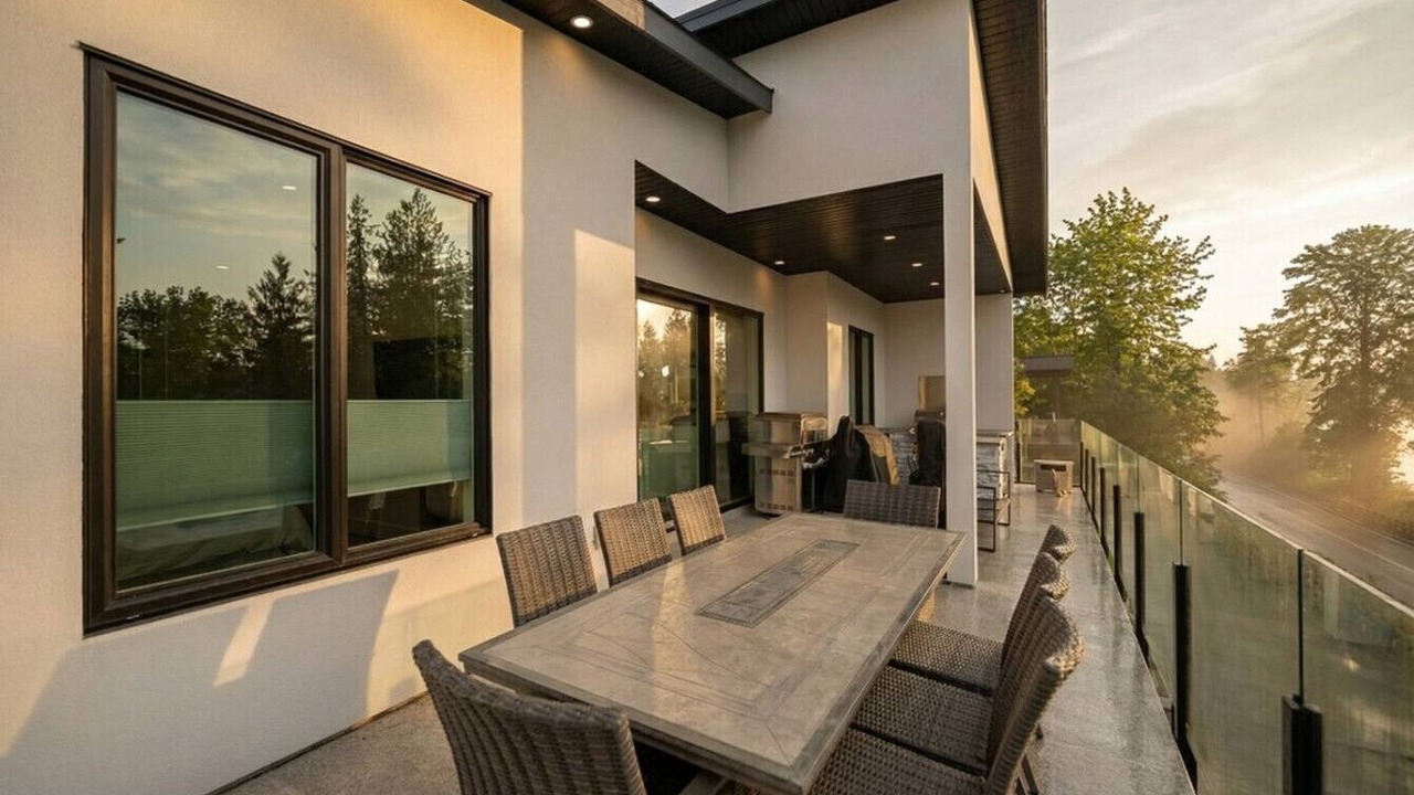 Photo of Patio Balcony in Youbou