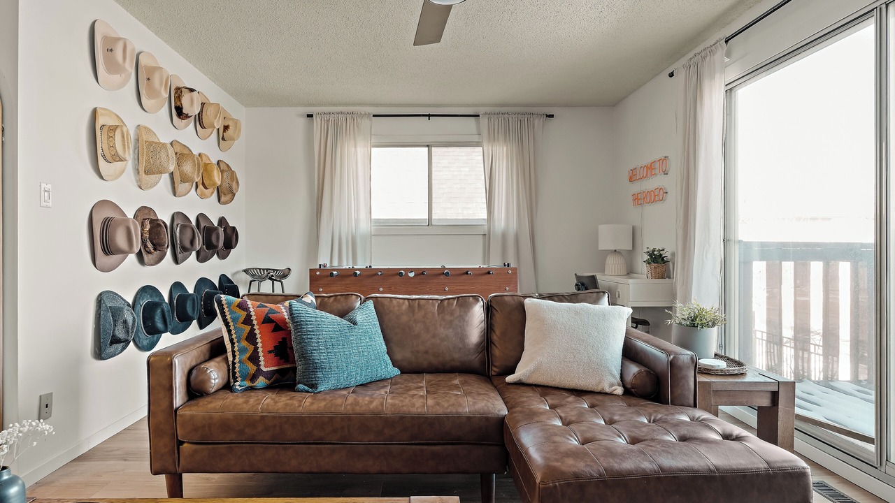 Photo of Livingroom in Southwest Calgary