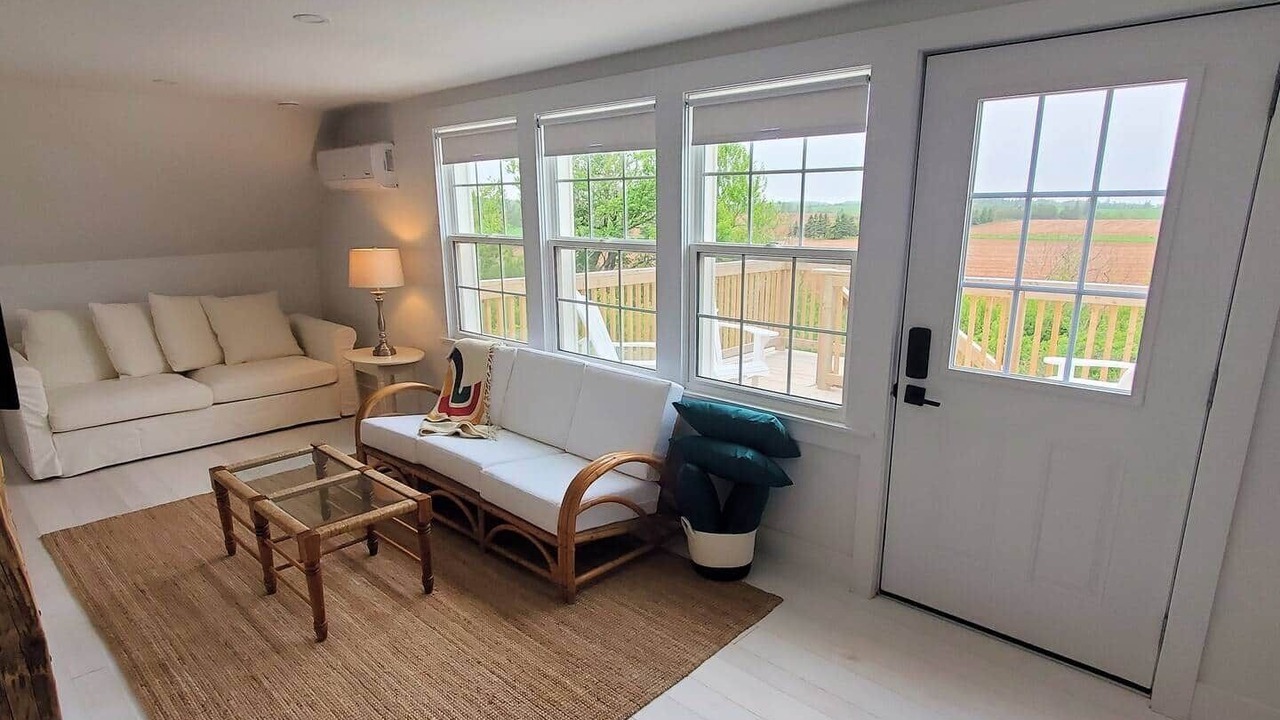 Photo of Livingroom in Sea View
