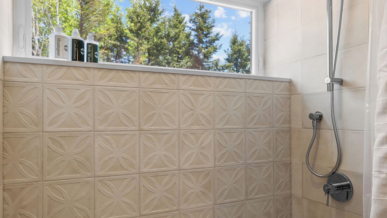 Photo of Bathroom in DeSable