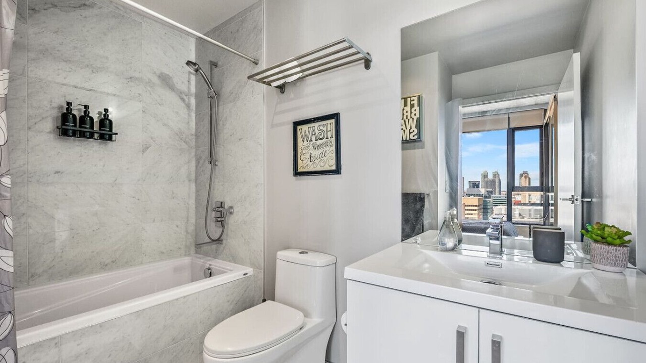 Photo of Bathroom in Connaught