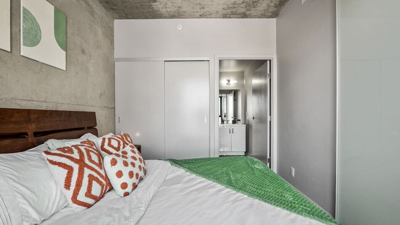 Photo of Bedroom in Connaught