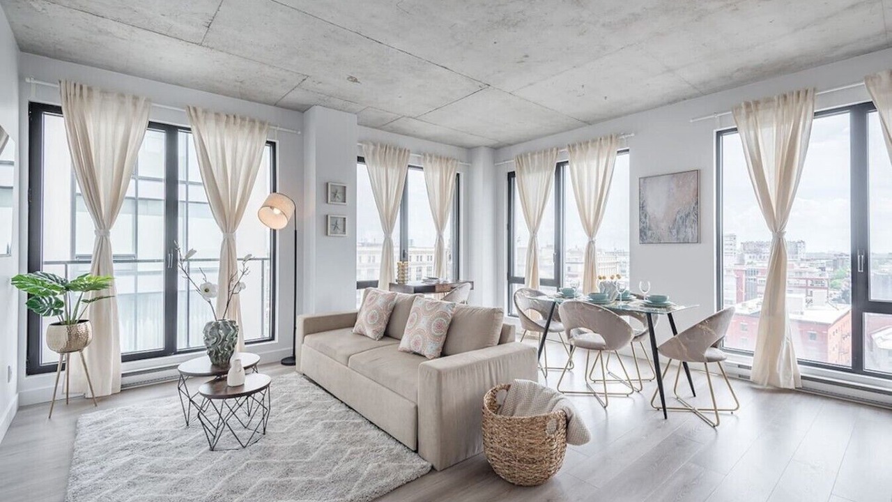 Photo of Livingroom in International District