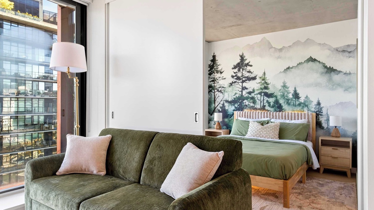 Photo of Bedroom in Gastown