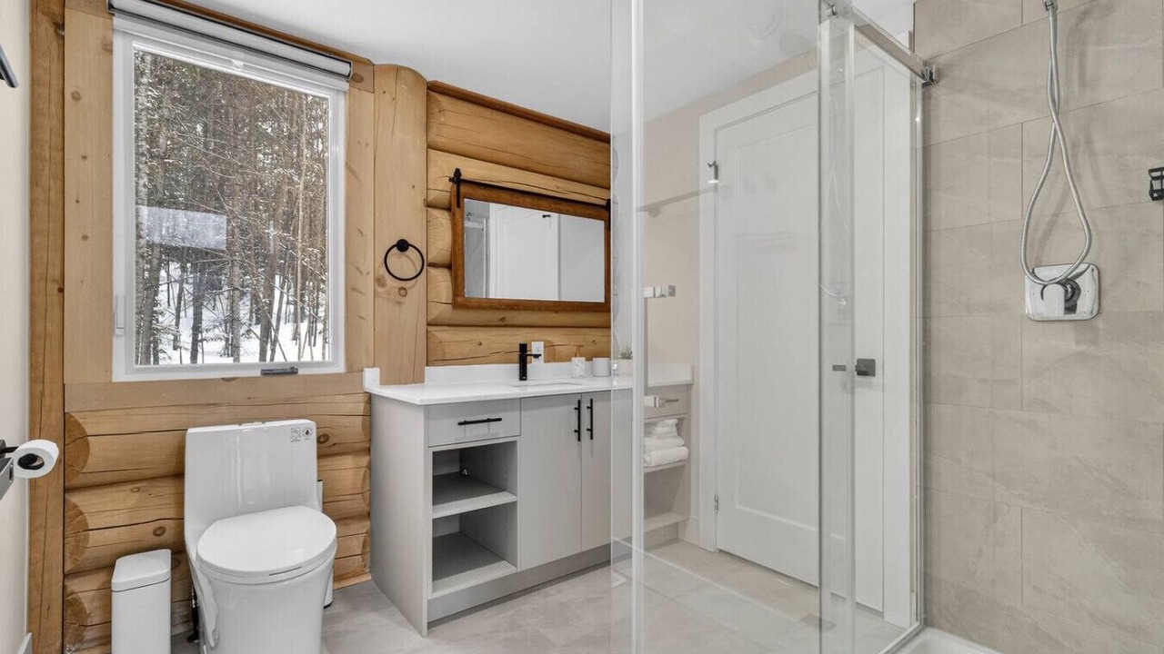 Photo of Bathroom in Amherst