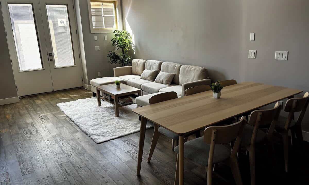 Photo of Livingroom in Sunalta