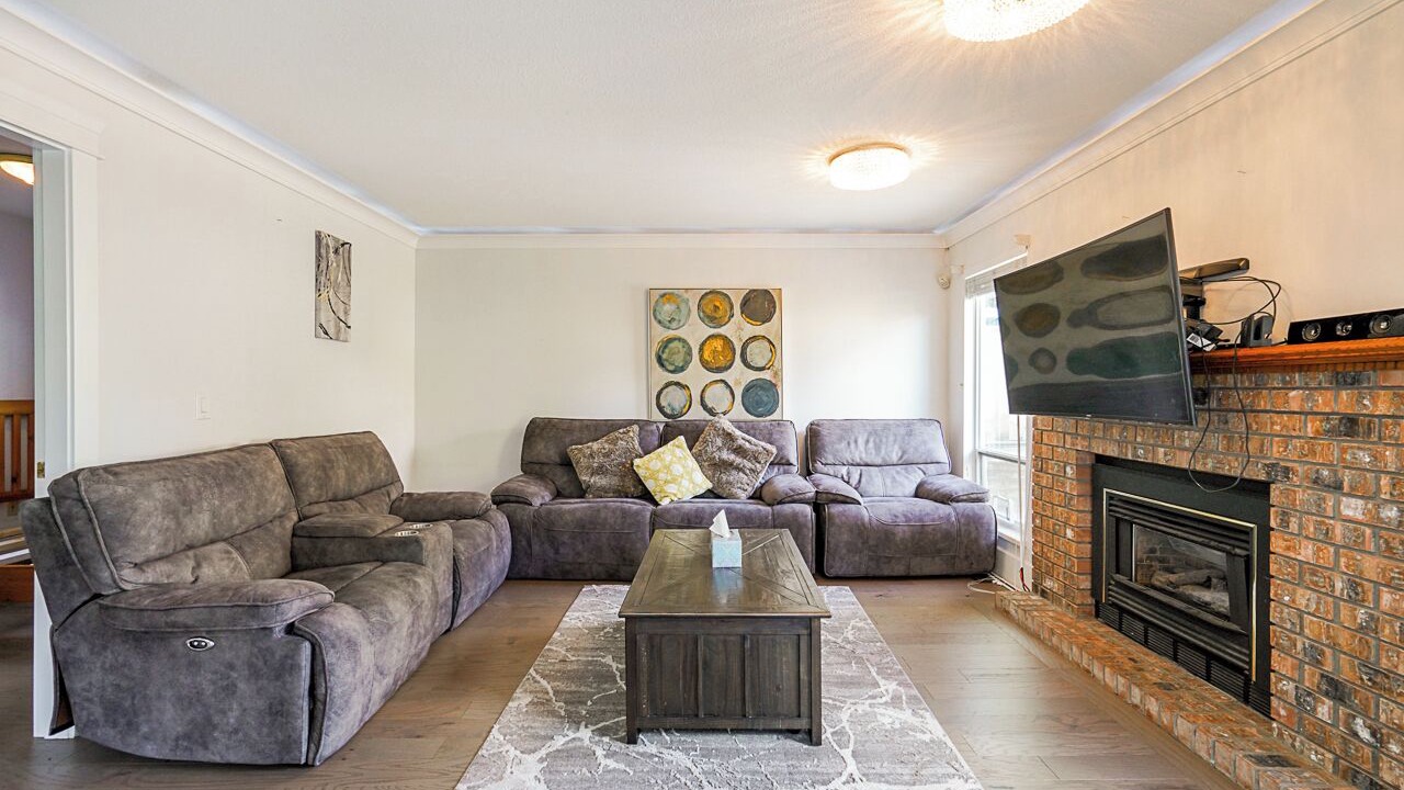 Photo of Livingroom in Fleetwood