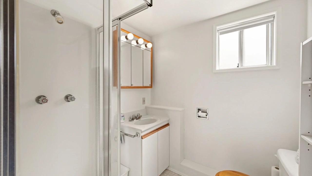 Photo of Bathroom in McMillan