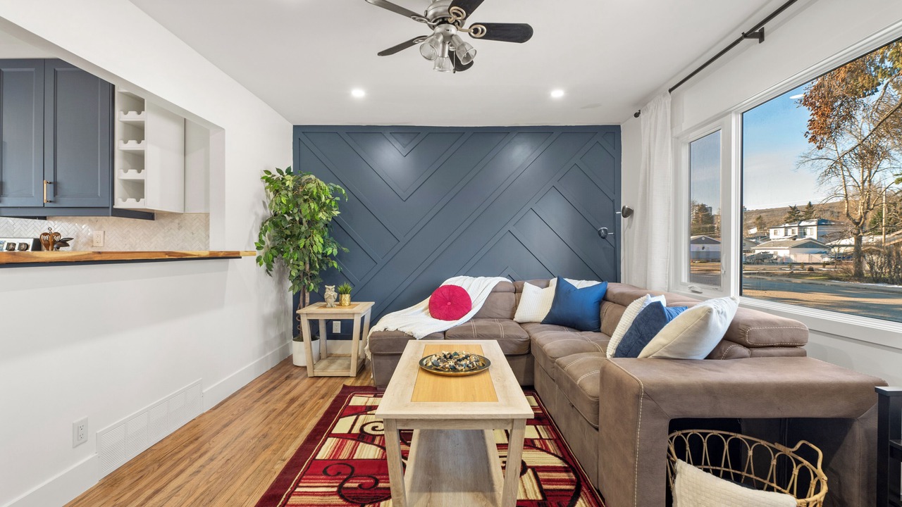 Photo of Livingroom in Northwest Calgary