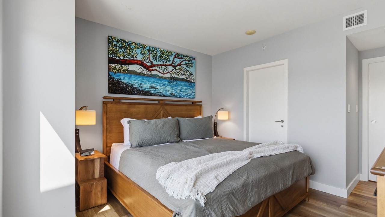 Photo of Bedroom in Downtown Victoria