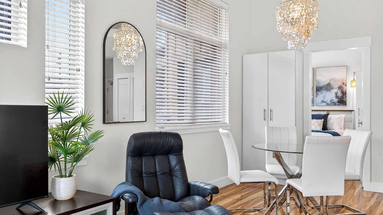 Photo of Livingroom in Westbank
