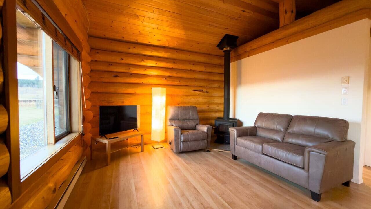 Photo of Livingroom in Lac La Hache