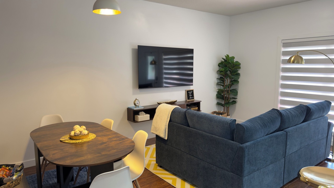 Photo of Livingroom in Regina
