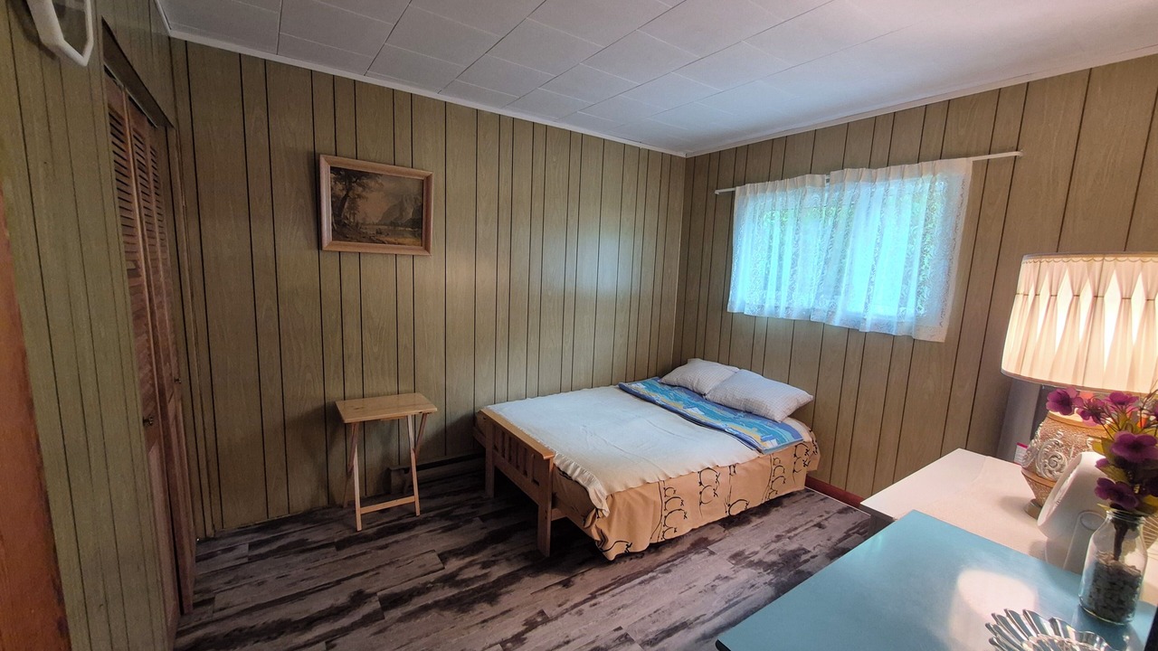 Photo of Bedroom in Grand Beach